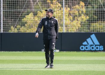 Coudet avala la llegada de Galhardo y recuerda que le falta un central