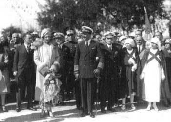 Visita histórica de Alfonso XII en Vigo: ayuntamiento, puerto y Casa de Caridad