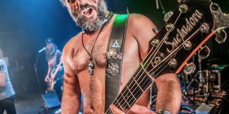 Heredeiros da Crus completa el cartel del EspazoFest con su ‘Xira Angústica’