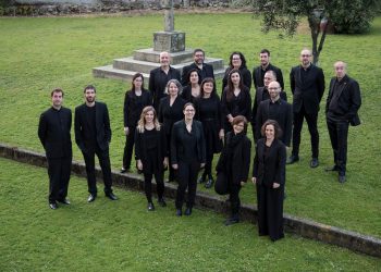 El Coro de Cámara Rías Baixas hace un guiño a los peregrinos