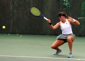 Gadecki gana el Ciudad de Vigo sin perder un solo set