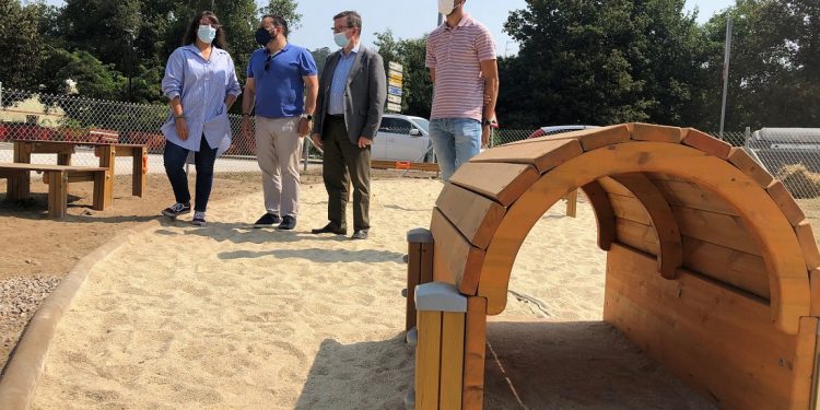 Circuíto «agility» para mascotas e área de lecer no maior parque canino do sur da provincia