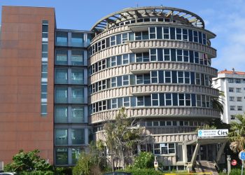 Medio siglo del edificio sin esquinas