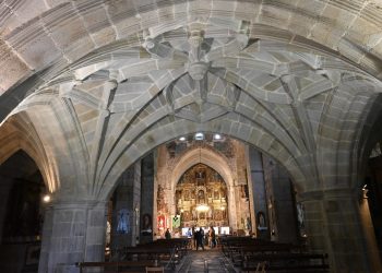 Pazos, mosteiros, igrexas e castelos abren as súas portas con catro rutas guiadas de arquitectura