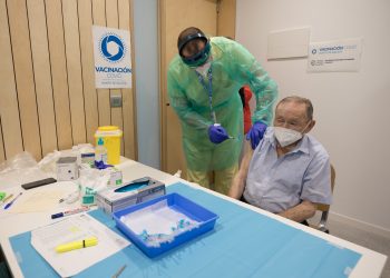 Galicia supera el 70% de la población total con pauta completa contra la Covid-19