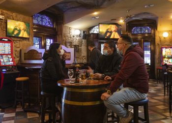 La hostelería gallega tendrá dos niveles de seguridad ajenos a la pandemia