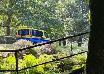 Denuncian a morte dun doente de Vigo trasladado nunha ambulancia sen asistencia sanitaria