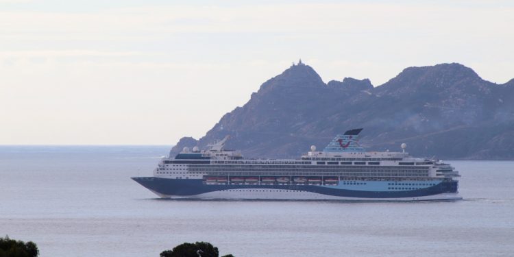 La segunda escala de cruceros en Vigo tras la pandemia trae a 631 pasajeros británicos