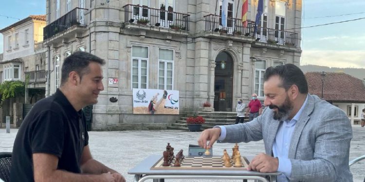 Gondomar abrirá unha Escola Municipal de Xadrez