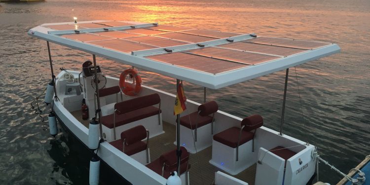 Vigo crea el primer barco «cabify» 100% eléctrico para Menorca