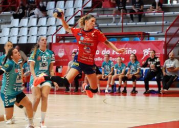 El Porriño suma los dos primeros puntos de la temporada