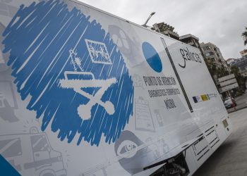 El área sanitaria de Vigo reduce los ingresos en hospitales: solo 5 personas en UCI