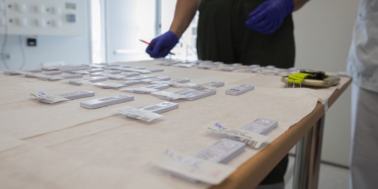 La mejoría del área de Vigo lo sitúa en datos de julio excepto en ingresos en hospitales