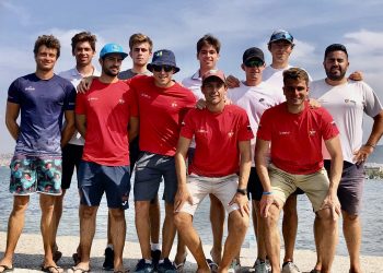 Una tripulación gallega, al Europeo de 49er con el equipo español