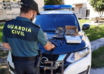 Investigan penalmente al presunto autor de un robo en un colegio de Tomiño