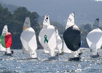 Tone Pérez y Laura Llópiz ratifican su gran momento en Combarro