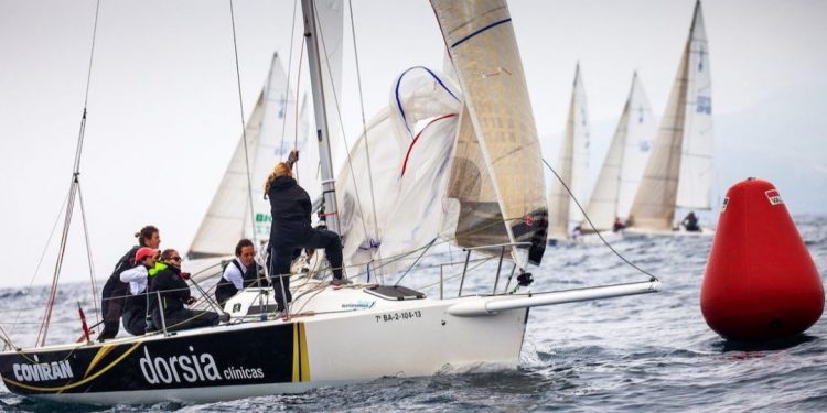 La Liga Femenina de Vela 2021 pondrá su punto y final en Baiona