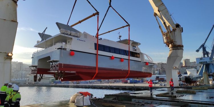 Tres catamaranes y 14 lanchas «made in Vigo» para Angola
