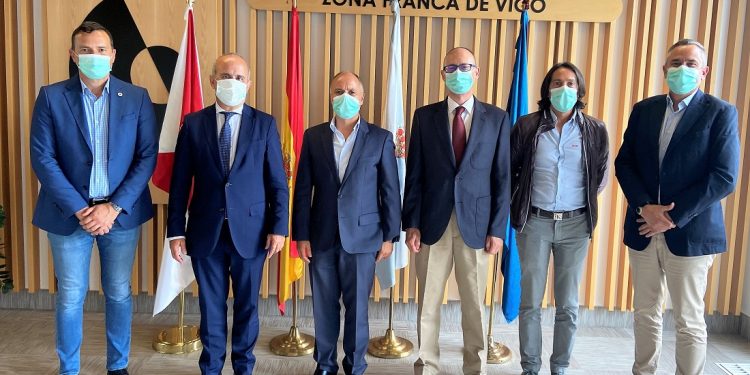 Zona Franca Vigo y UNED buscan crear una cátedra de estudio e investigación