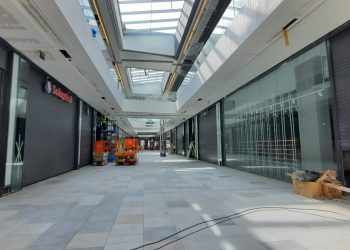 Vialia Vigo aprieta el acelerador con 800 operarios a dos semanas de la apertura