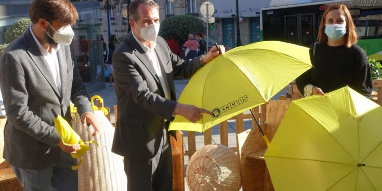 Caballero responde a Almuíña: “Garantizo que el tren a Bouzas no se va a hacer”