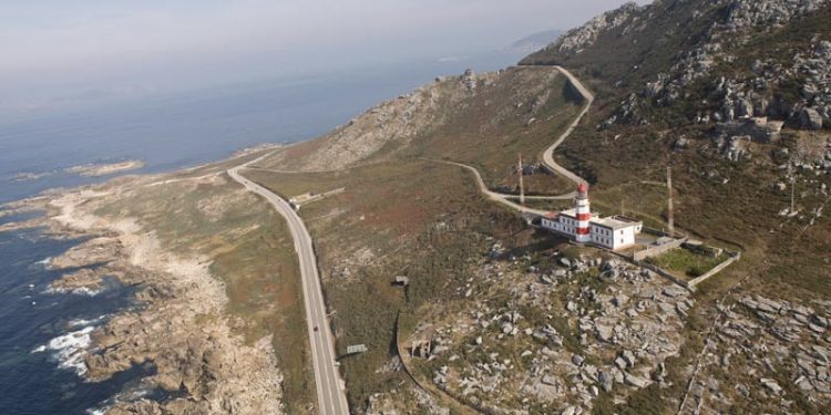 Una concesión de 35 años para la explotación del faro-hotel de Cabo Silleiro