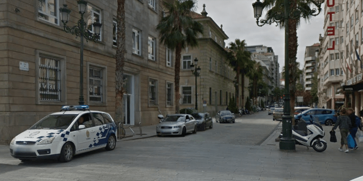 Detenido un joven en Vigo por pegar a su pareja en una discoteca