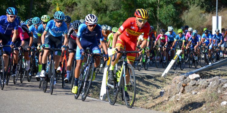 El Vigo-Rías Baixas defiende su corona en la Volta Provincia de València