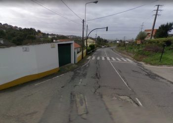 Dos motoristas heridos, uno de ellos grave, en sendos accidentes en Vigo