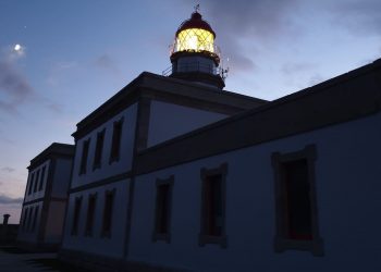 El Puerto de Vigo convoca un concurso para convertir el faro de cabo Silleiro en un hotel