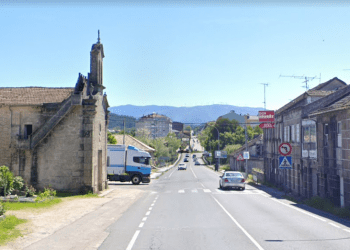 Trasladadas tres mujeres al Cunqueiro tras sufrir un accidente en Ponteareas
