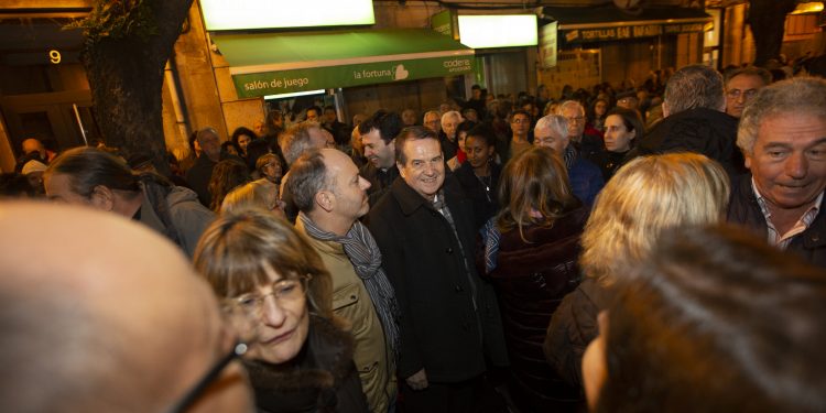 Abel Caballero exhorta a manifestarse para pedir más recursos al Sergas en Vigo