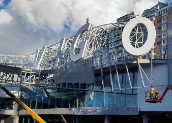 La antigua fachada de la estación servirá de mirador a la plaza de Vialia Vigo