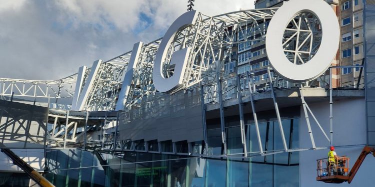 La antigua fachada de la estación servirá de mirador a la plaza de Vialia Vigo