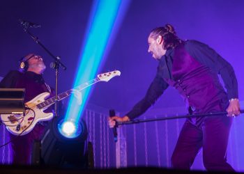 Vigo descubre al arrollador Mastodonte de Asier Etxeandia