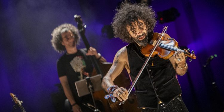 Malikian pone en pie al García Barbón con su violín mágico