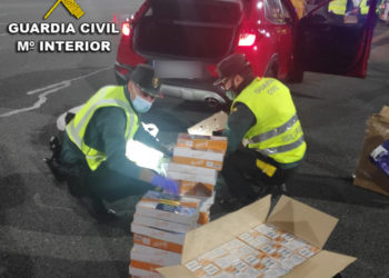 Intervienen más de 1.000 cajetillas de tabaco de contrabando a un conductor de Moaña