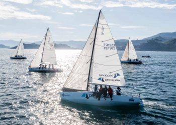 El Dorsia Covirán de Valencia se corona en Baiona