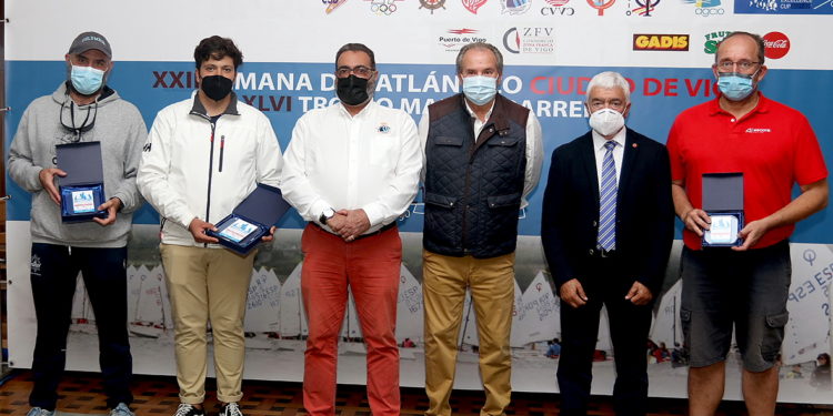 El viento permite una sola regata y desluce el primer ciclo de la Semana del Atlántico