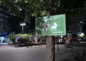 GreenPeace en la Praza da Independencia de Vigo