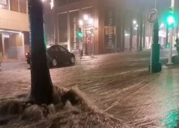 La tromba de agua sobre Vigo provoca inundaciones y un reguero de incidencias