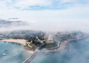 La falta de viento suspende la primera jornada de la Liga Nacional Femenina en Baiona