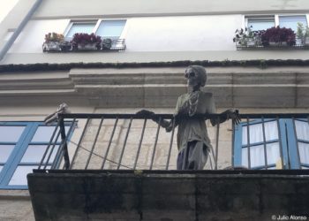 La vieja del Casco Vello de Vigo