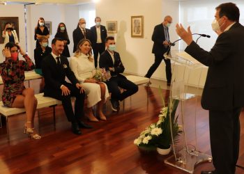 Alba y Pablo: la boda viguesa con más arte