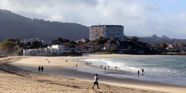 Vigo reabre su UCI tras seis días sin pacientes graves por Covid-19