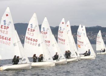Segundo ciclo de la Semana del Atlántico, con las flotas de Vaurien, 420 y Snipe en acción