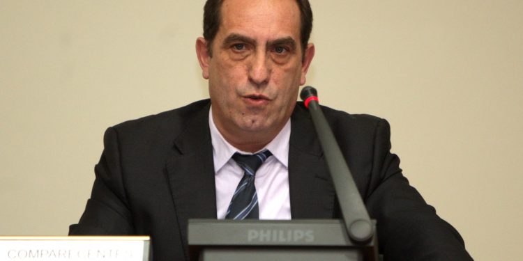 Luto en la política gallega por el repentino fallecimiento del cangués Valeriano Martínez