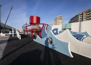 Vialia Vigo entrega al Concello hasta 2071 la plaza pública más grande de la ciudad