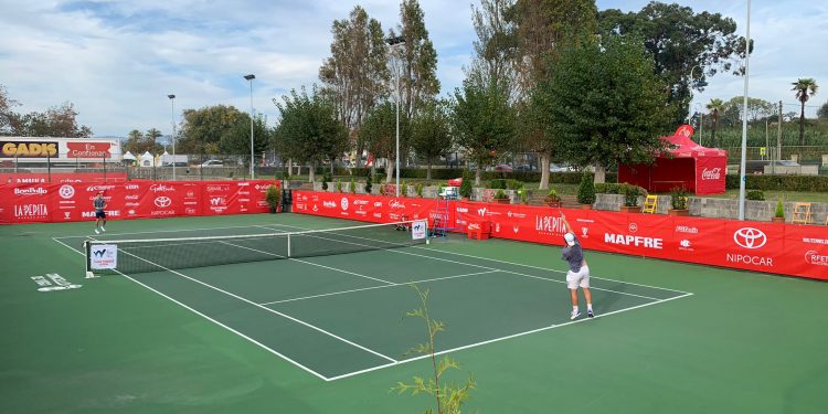 El Vigo Tennis Open sub-18 comienza en Samil con puertas abiertas