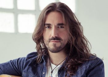 Un nuevo ciclo de conciertos trae a Vigo a Andrés Suárez y Guadi Galego